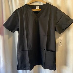NWT Vital Threads Scrub Top